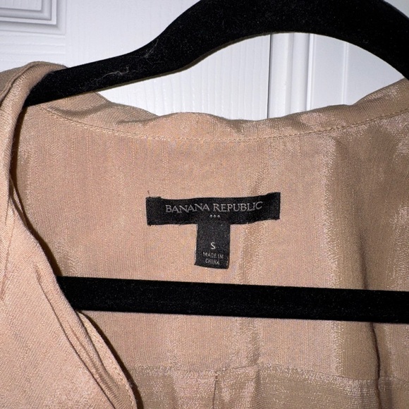 Banana Republic Light Brown Button-Down Shirt - Picture 2 of 3